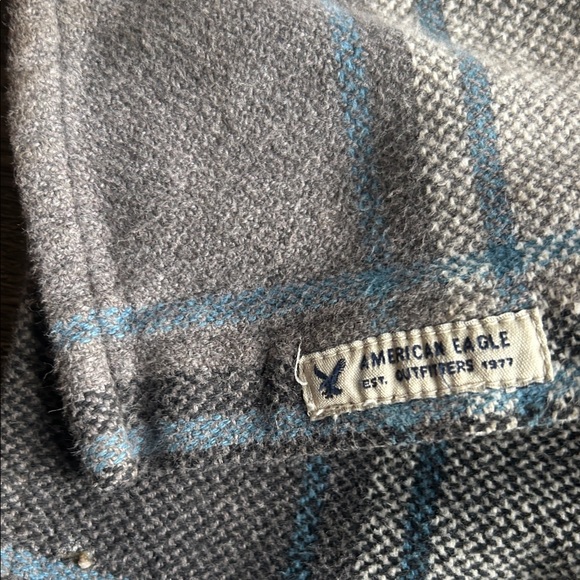 American Eagle Outfitters Gray Plaid Shacket with Blue Accent - Picture 3 of 4